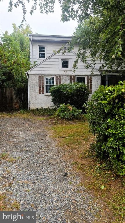 916 CRAWFORD DR, Rockville, MD 20851