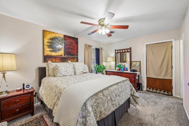 7452 Meadowcrest Drive, Fort Worth, TX 76112