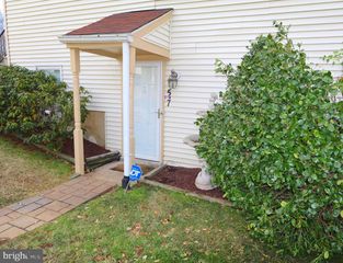 157 AZALEA CT #21-1, Upper Marlboro, MD 20774