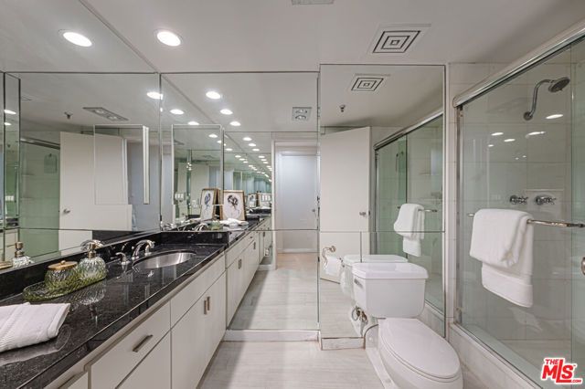 10445 Wilshire Boulevard 1402, Los Angeles, CA 90024