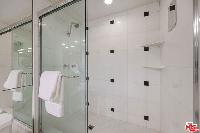 10445 Wilshire Boulevard 1402, Los Angeles, CA 90024