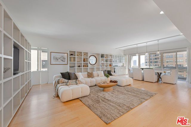 10445 Wilshire Boulevard 1402, Los Angeles, CA 90024