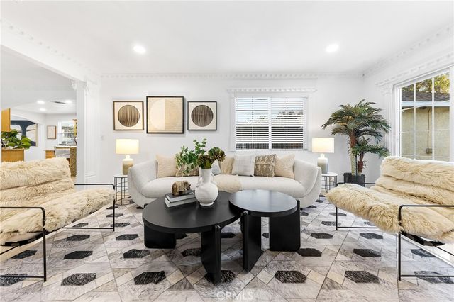 731 S Michillinda Avenue, Pasadena, CA 91107