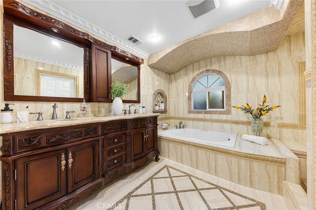 731 S Michillinda Avenue, Pasadena, CA 91107