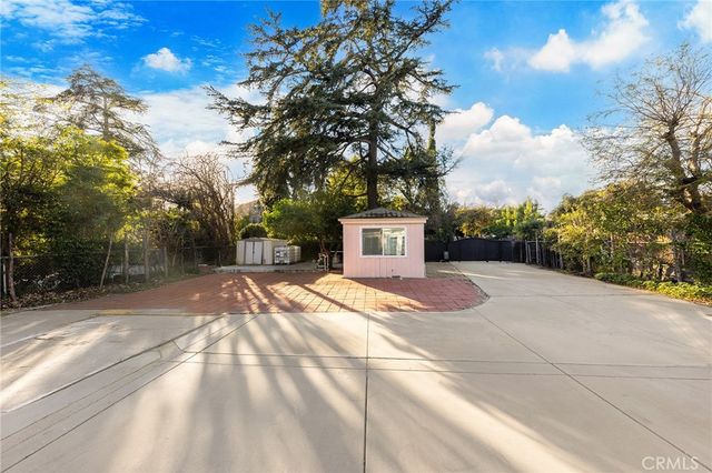 731 S Michillinda Avenue, Pasadena, CA 91107