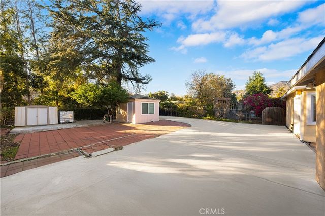 731 S Michillinda Avenue, Pasadena, CA 91107