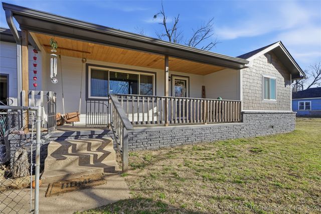 3123 S 63rd West Avenue, Tulsa, OK 74107