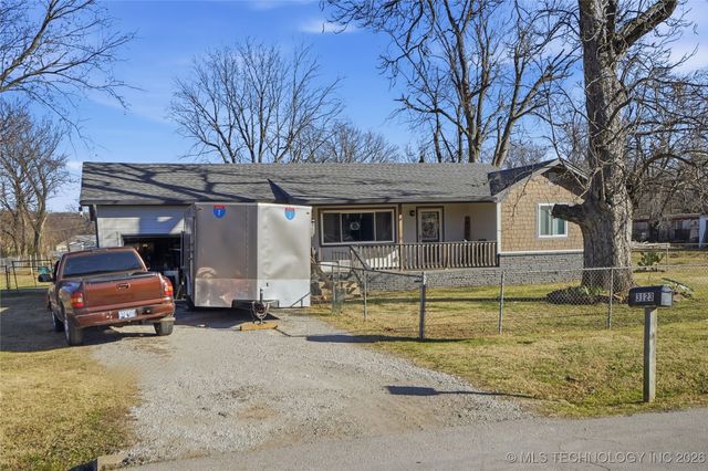 3123 S 63rd West Avenue, Tulsa, OK 74107