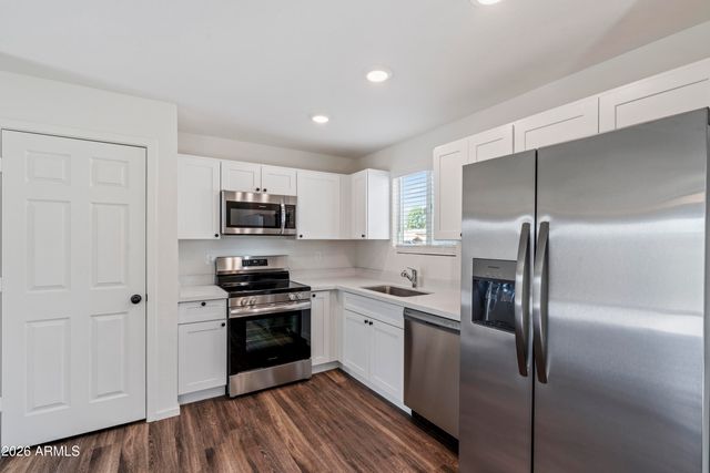 4037 S 12th Street, Phoenix, AZ 85040