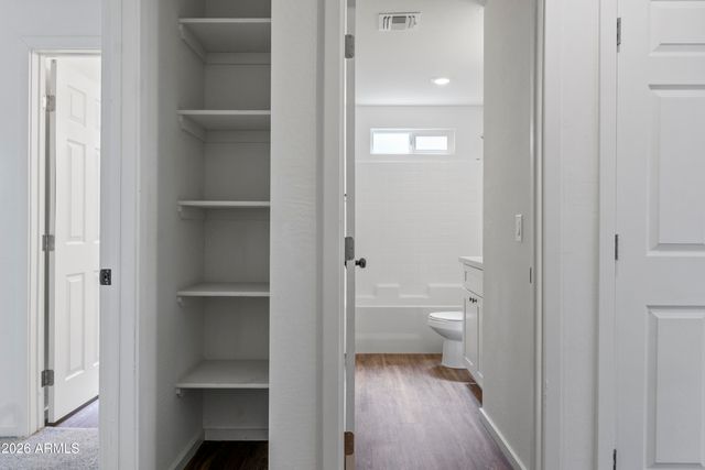 4037 S 12th Street, Phoenix, AZ 85040