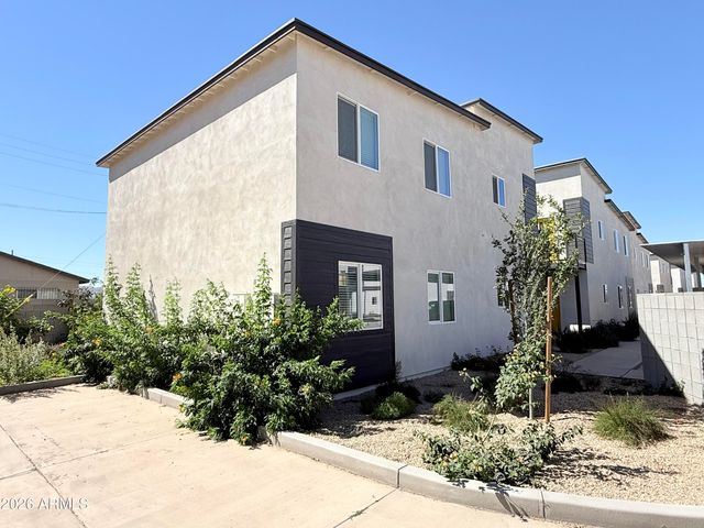 4037 S 12th Street, Phoenix, AZ 85040