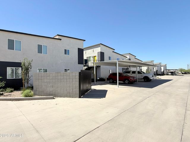 4037 S 12th Street, Phoenix, AZ 85040