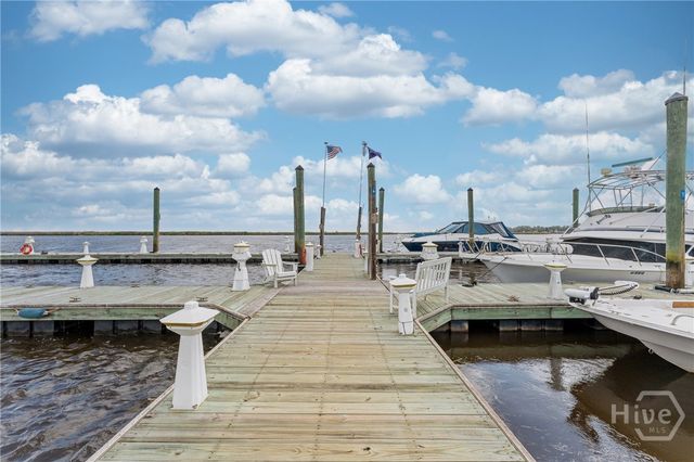 1102 River Oaks Drive, Richmond Hill, GA 31324