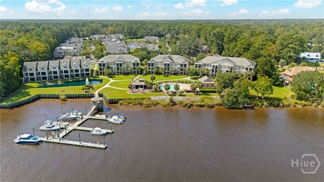 1102 River Oaks Drive, Richmond Hill, GA 31324