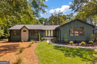 1040 Woodbine Drive, Watkinsville, GA 30677