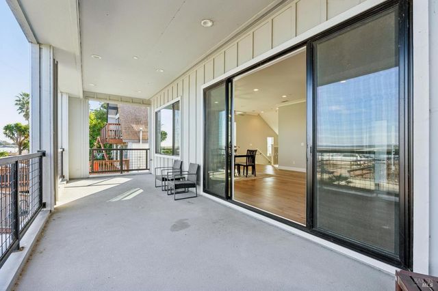 1708 Milton Rd, Napa, CA 94559