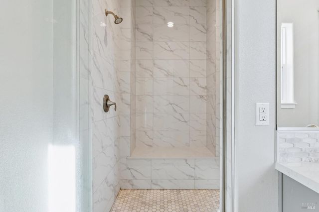 1708 Milton Rd, Napa, CA 94559