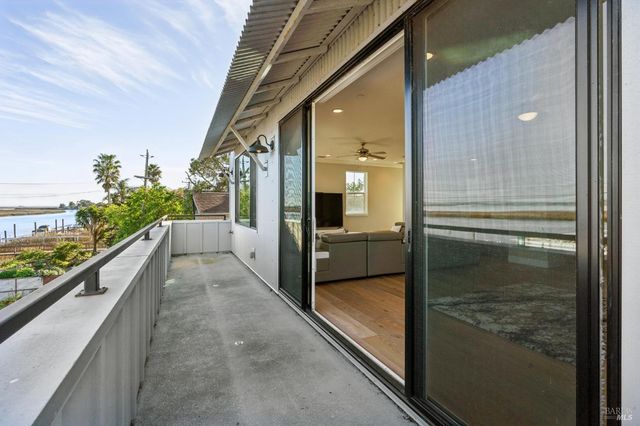 1708 Milton Rd, Napa, CA 94559