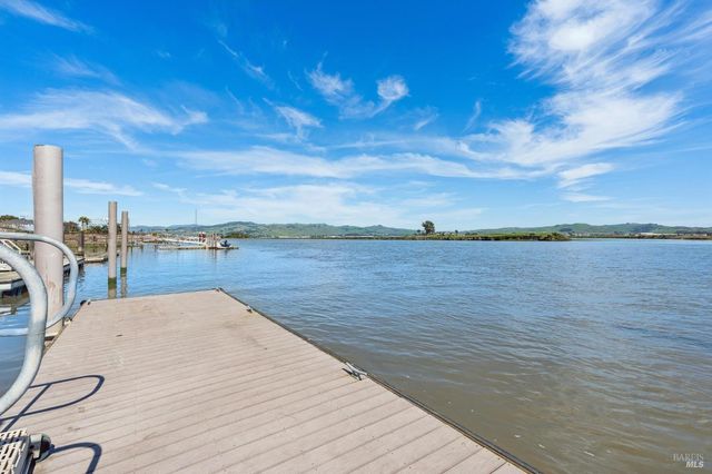 1708 Milton Rd, Napa, CA 94559