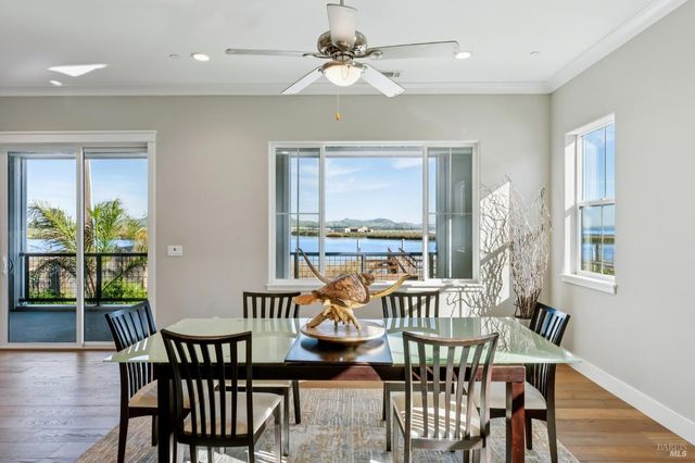 1708 Milton Rd, Napa, CA 94559