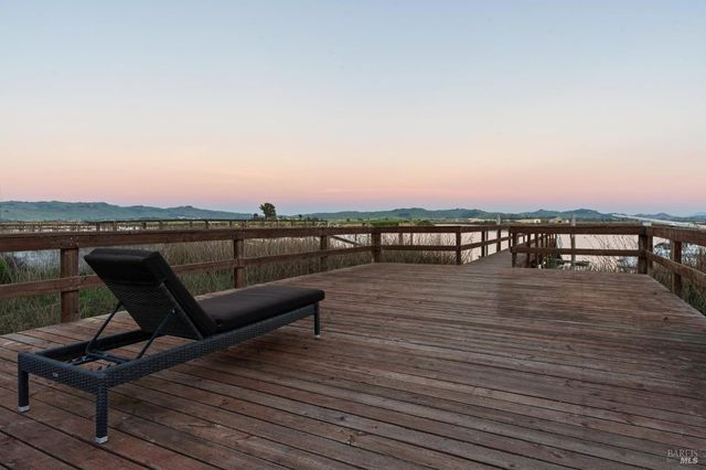 1708 Milton Rd, Napa, CA 94559