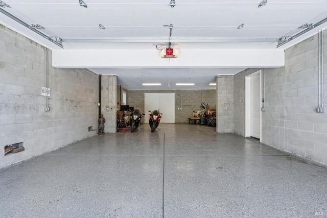 1708 Milton Rd, Napa, CA 94559