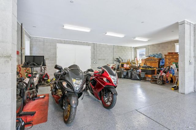 1708 Milton Rd, Napa, CA 94559