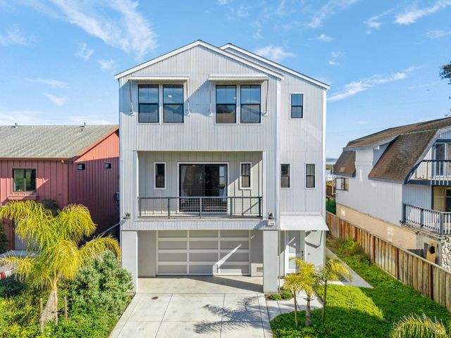 1708 Milton Rd, Napa, CA 94559