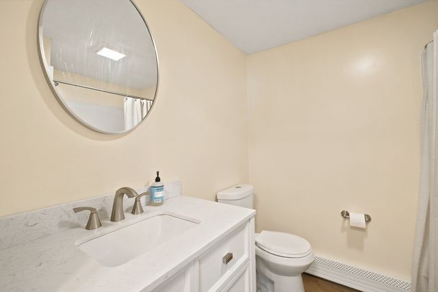456 North St, Bridgewater, MA 02324