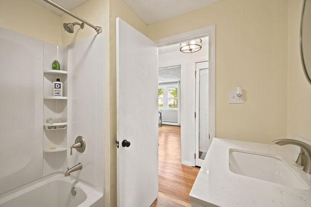 456 North St, Bridgewater, MA 02324
