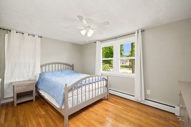 456 North St, Bridgewater, MA 02324