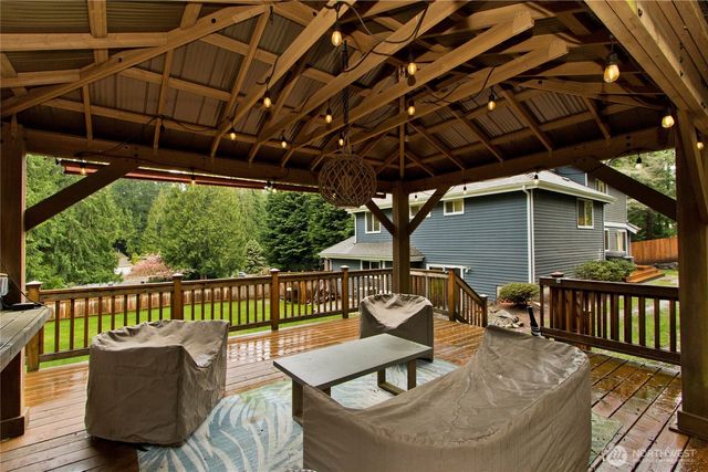 23031 76th Avenue SE, Woodinville, WA 98072