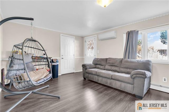 74 Overbrook Drive, Colonia, NJ 07067