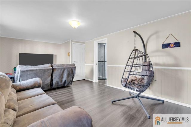 74 Overbrook Drive, Colonia, NJ 07067