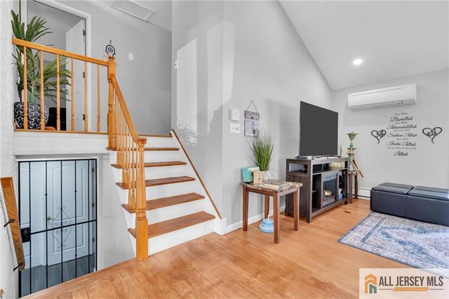 74 Overbrook Drive, Colonia, NJ 07067