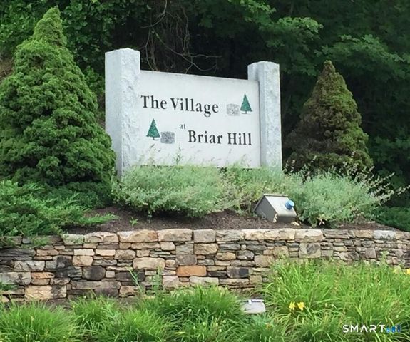 152 Briar Lane 152, Norwich, CT 06360