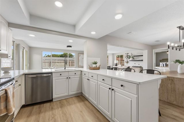 2230 EL DE ORO DRIVE, Clearwater, FL 33764