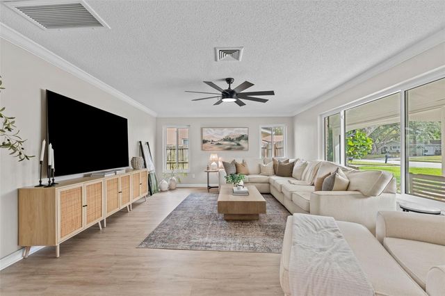 2230 EL DE ORO DRIVE, Clearwater, FL 33764