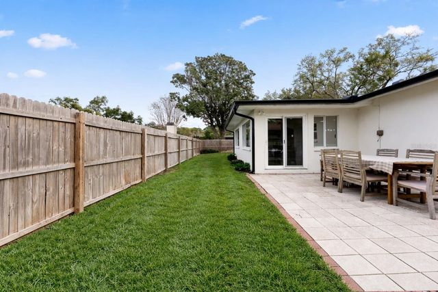 2230 EL DE ORO DRIVE, Clearwater, FL 33764