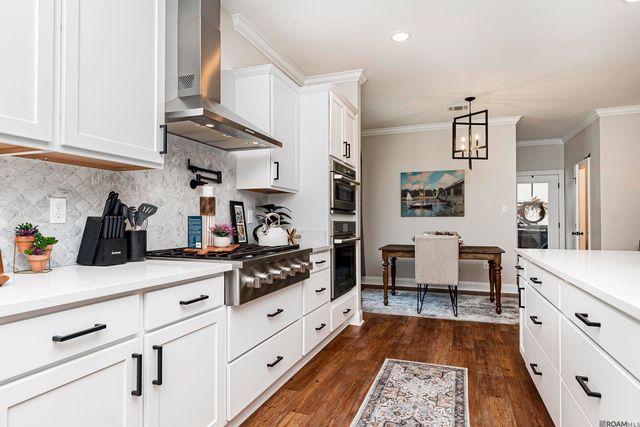 38327 Cornerview Rd, Gonzales, LA 70737