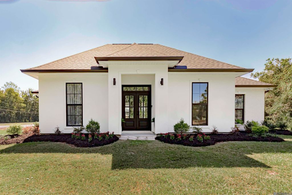 38327 Cornerview Rd, Gonzales, LA 70737