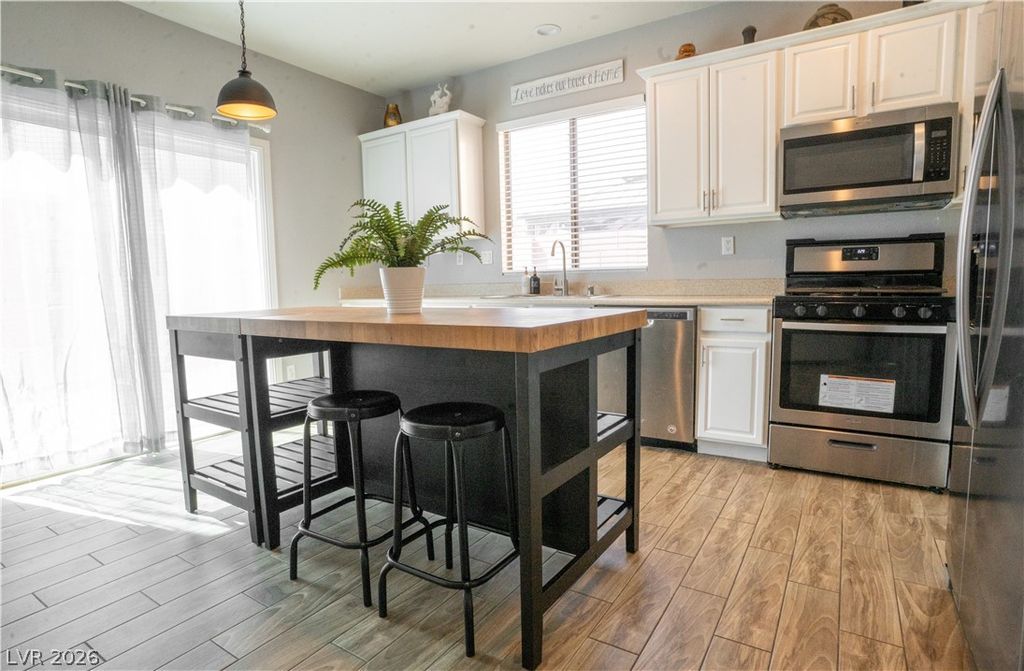 6251 Copper Light Street, North Las Vegas, NV 89081 — photo 5