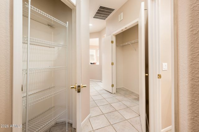 14618 W LAS BRIZAS Lane, Sun City West, AZ 85375