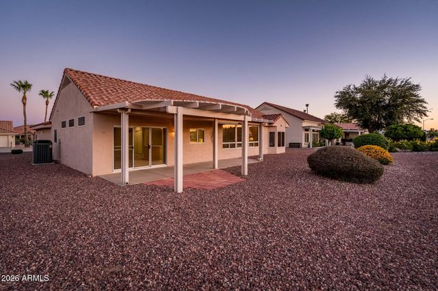 14618 W LAS BRIZAS Lane, Sun City West, AZ 85375