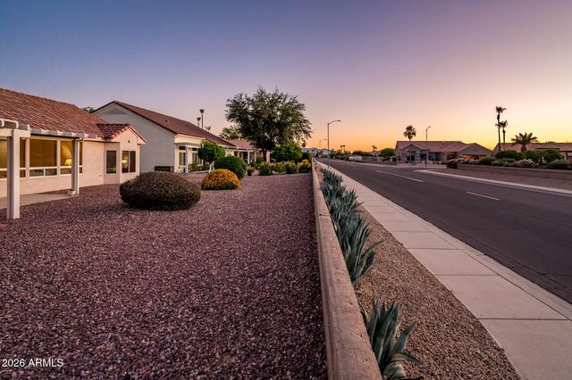 14618 W LAS BRIZAS Lane, Sun City West, AZ 85375