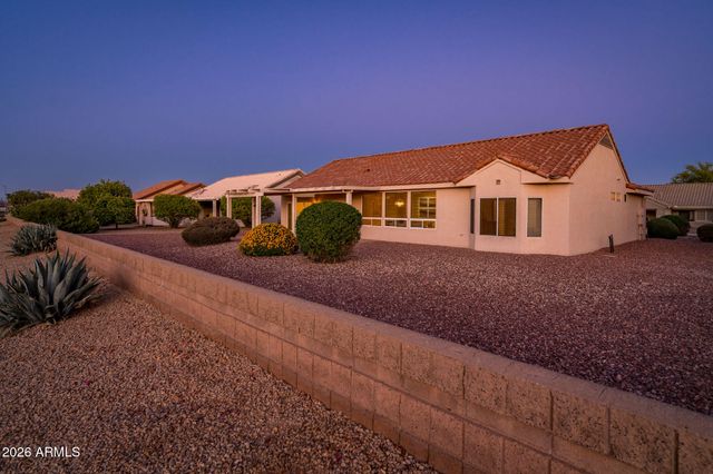 14618 W LAS BRIZAS Lane, Sun City West, AZ 85375