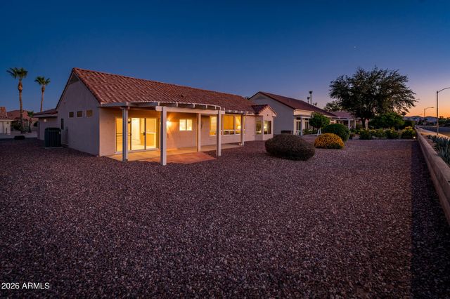 14618 W LAS BRIZAS Lane, Sun City West, AZ 85375