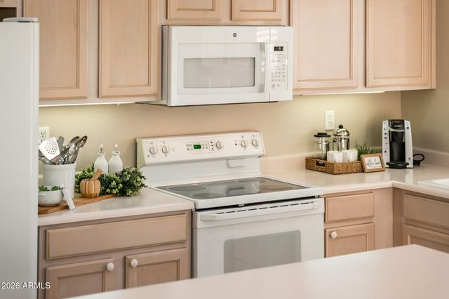 14618 W LAS BRIZAS Lane, Sun City West, AZ 85375