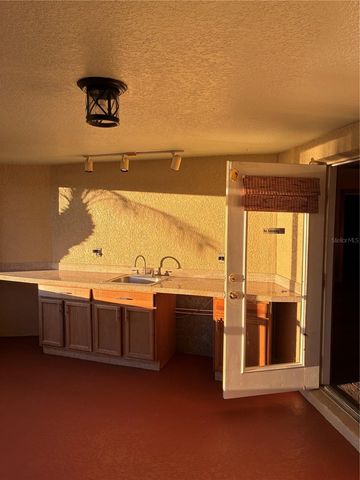 41515 SILVER DRIVE, Umatilla, FL 32784