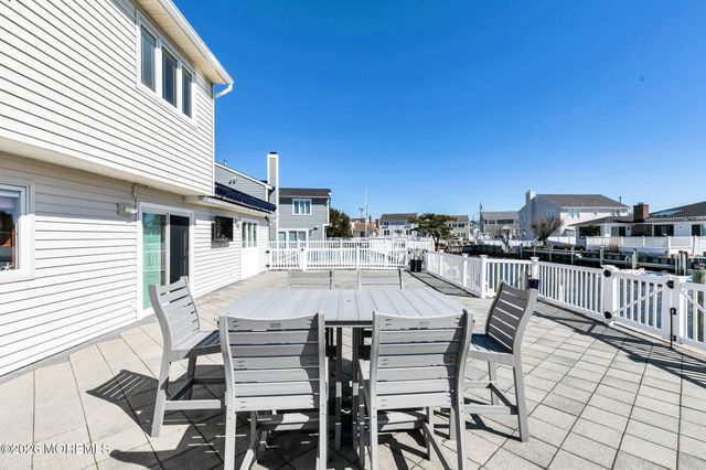 327 Tide Pond Road, Mantoloking, NJ 08738